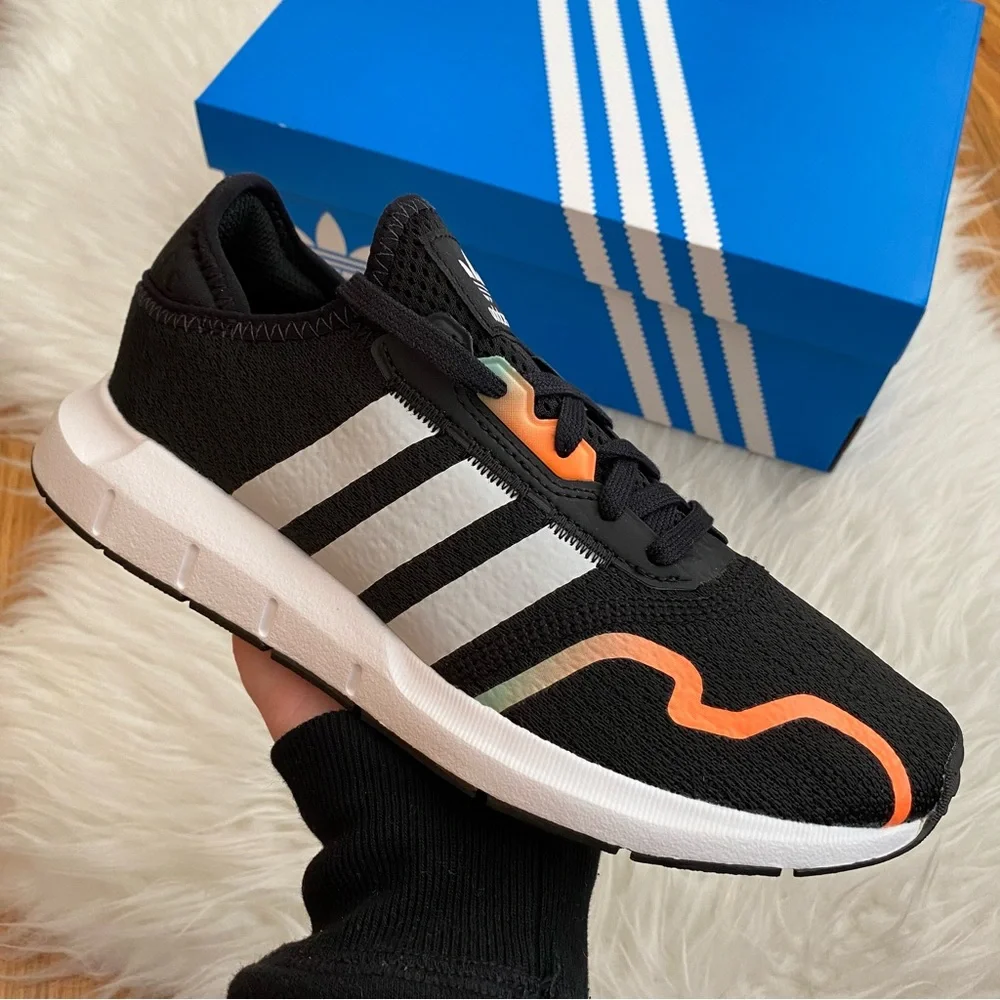 Adidas Swift Run Women’s Sneakers